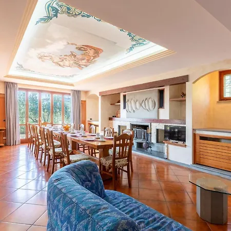 Gorgeous In Passignano Sul Trasime Дом отдыха Пассиньяно-суль-Тразимено