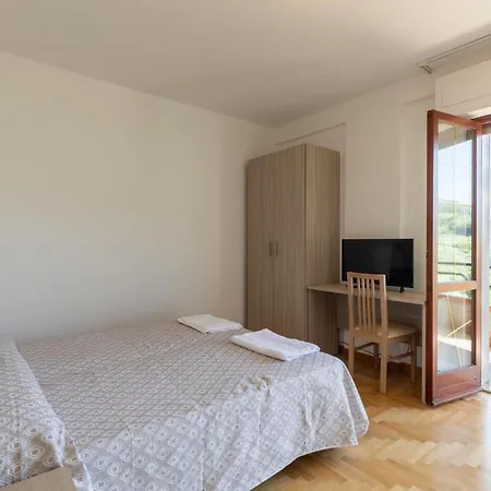 Awesome In Passignano Sul Trasime With Wifi * Passignano sul Trasimeno