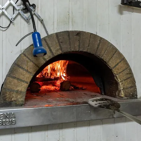 Gorgeous In Passignano Sul Trasime Дом отдыха