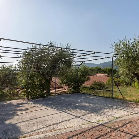 Awesome In Passignano Sul Trasime With Wifi Tatil Evi *