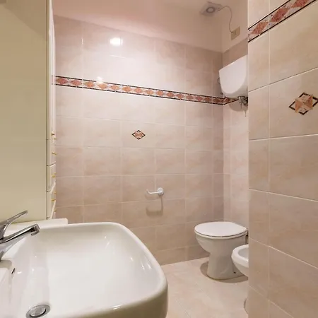 Gorgeous In Passignano Sul Trasime Дом отдыха *